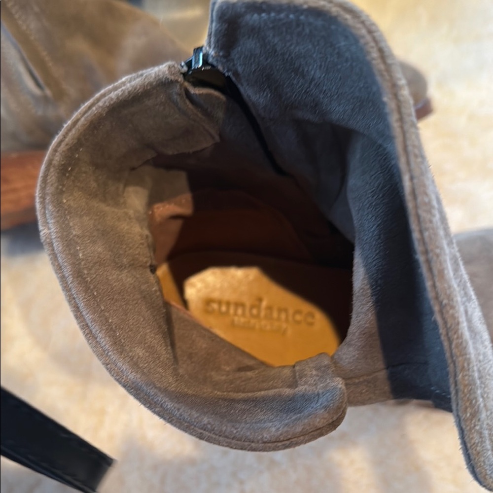 Like new Sundance Italian Suede zip up Slouch Boots with wooden heel and sole - Picture 15 of 16